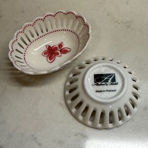 Andrea by Sadek Porcelain Trinket Dish Set - White with Pink Floral